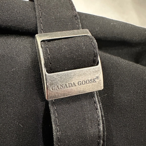 Canada Goose Chateau Parka - Picture 5 of 8
